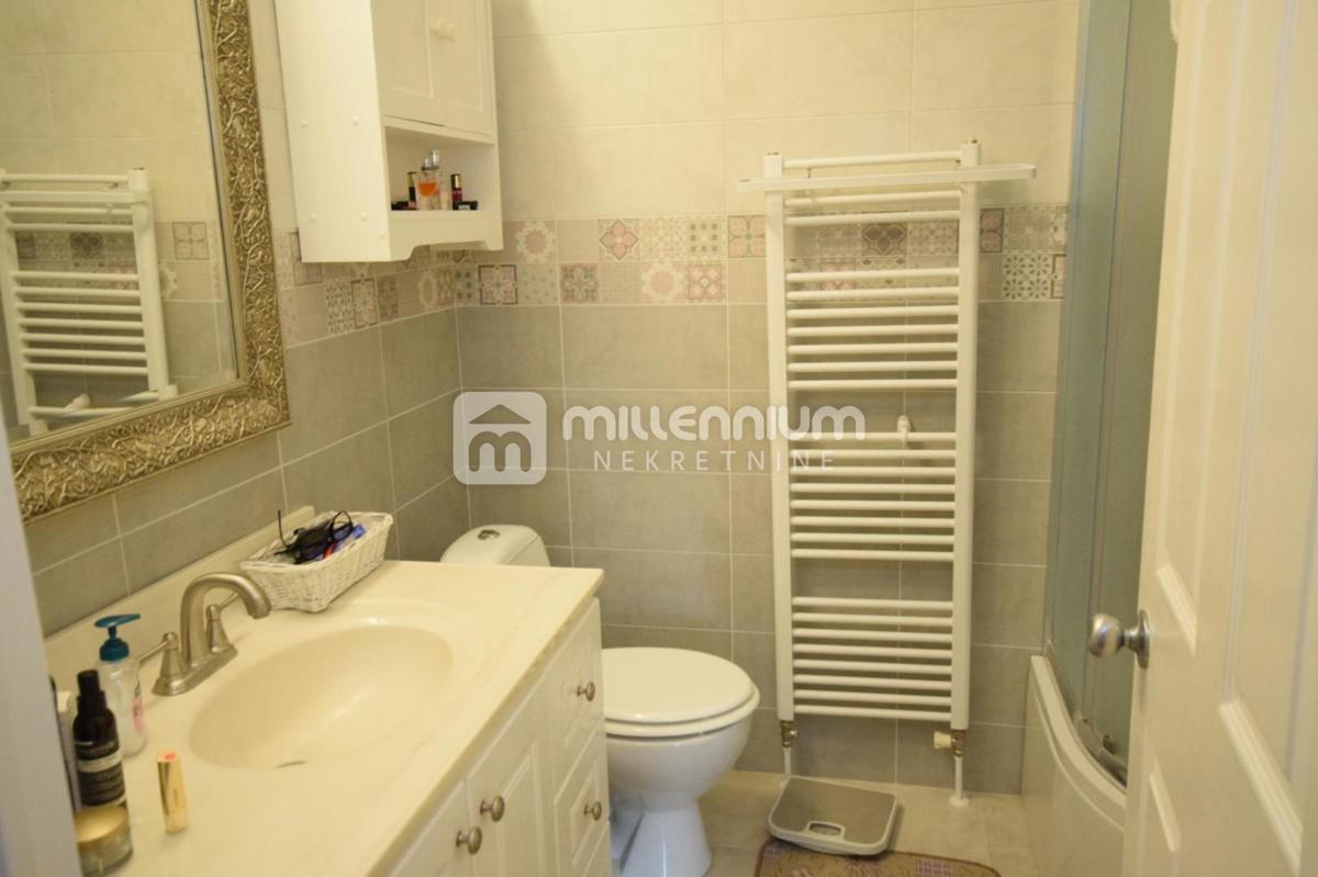 Casa Malinska, Malinska-Dubašnica, 284m2