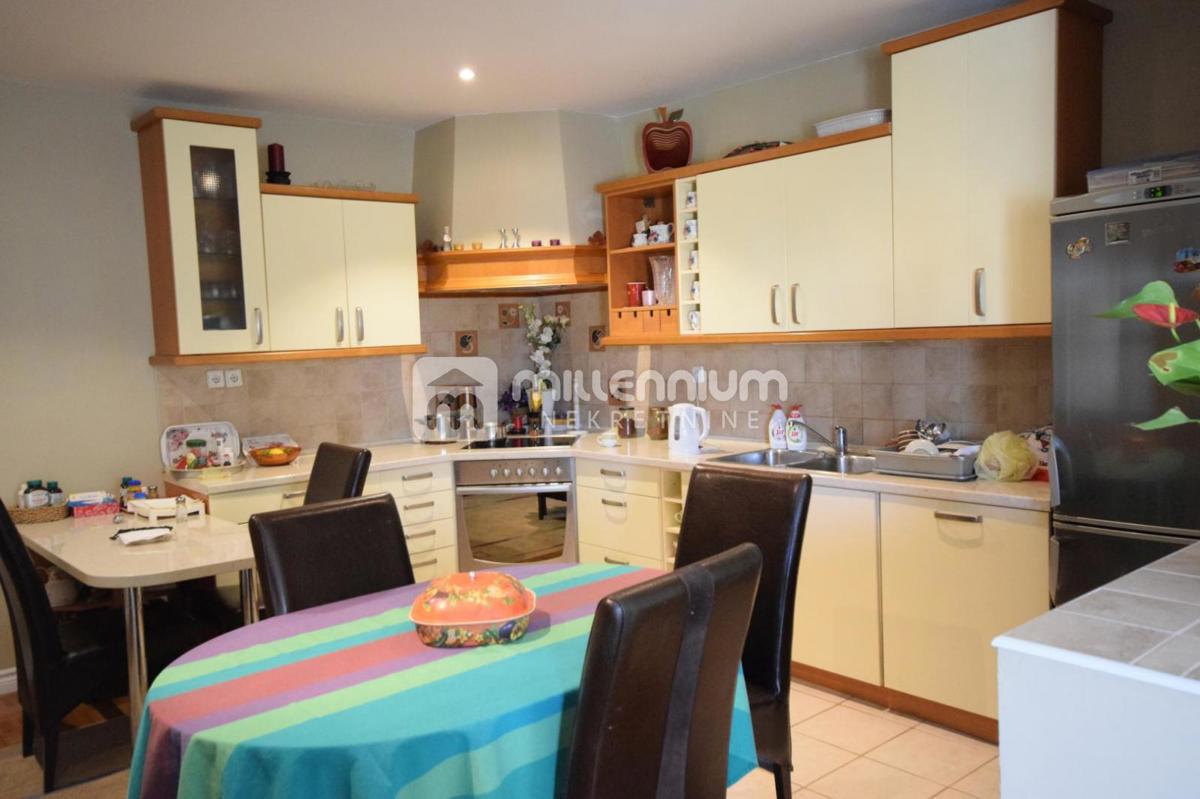 Casa Malinska, Malinska-Dubašnica, 284m2