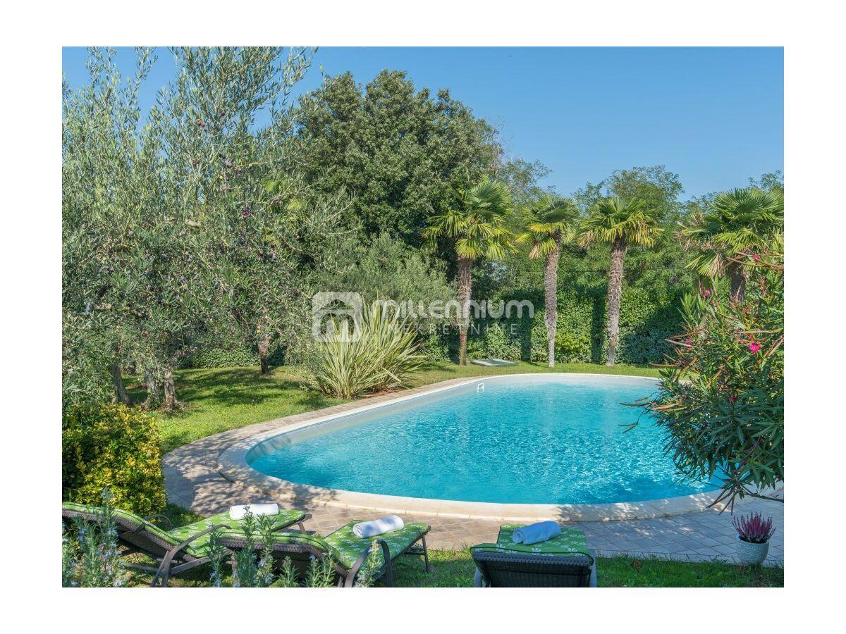 Casa Poreč, 450m2