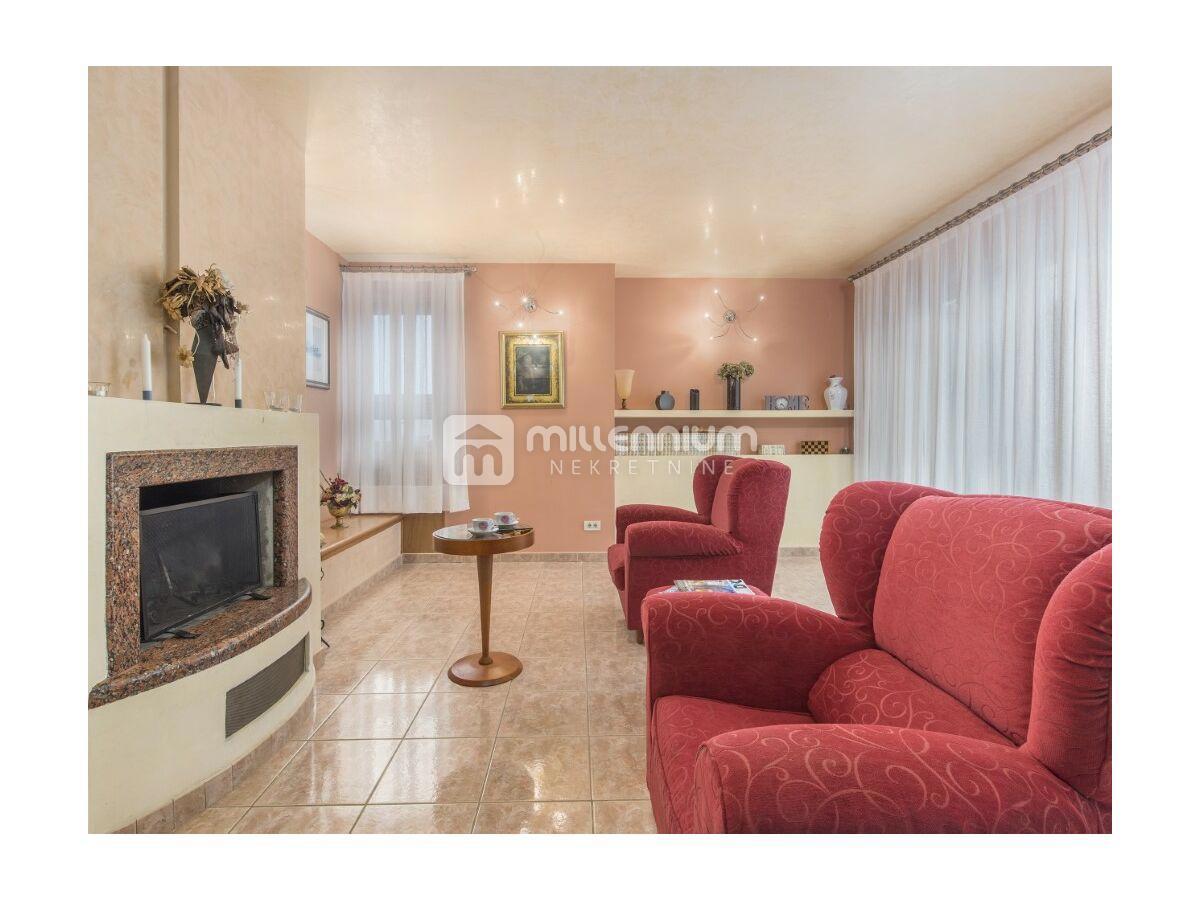 Casa Poreč, 450m2