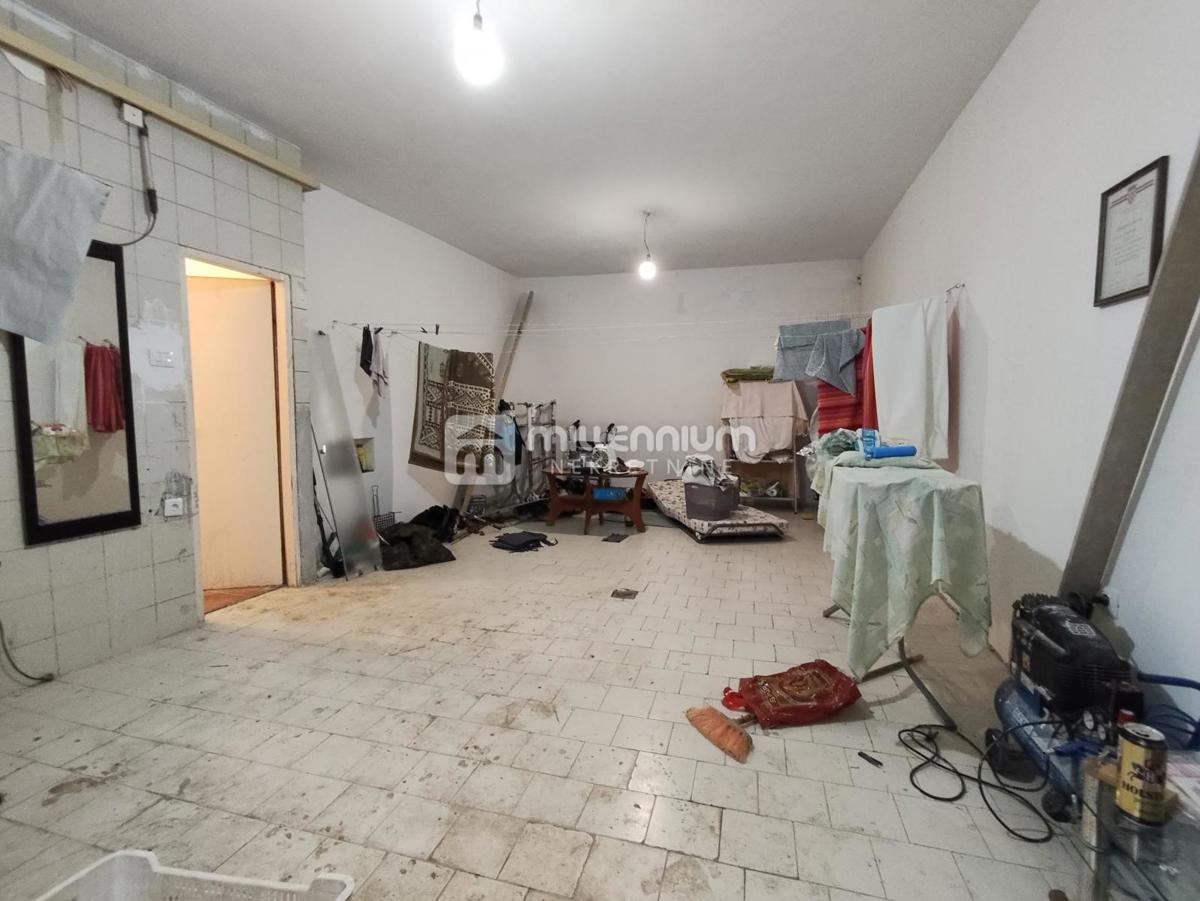 Casa Donja Vežica, Rijeka, 267m2