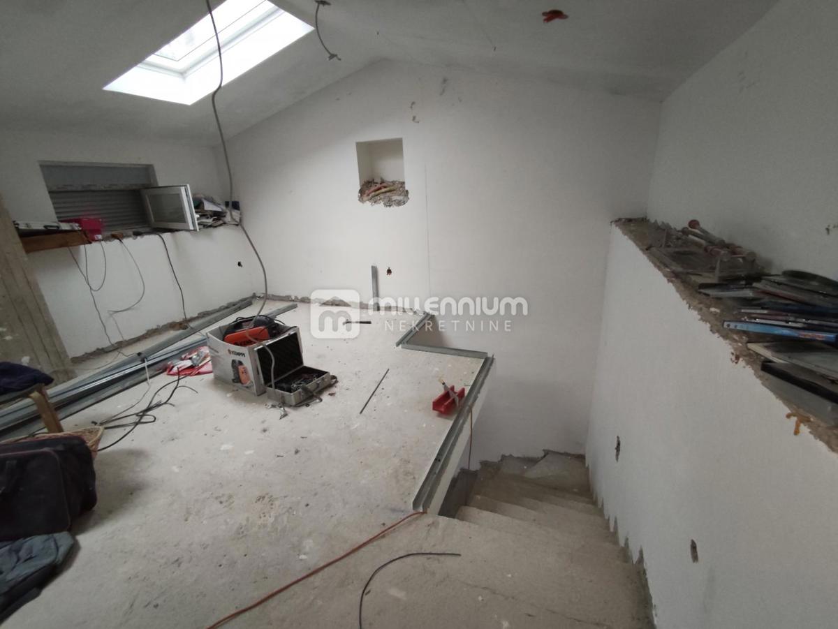 Casa Donja Vežica, Rijeka, 267m2