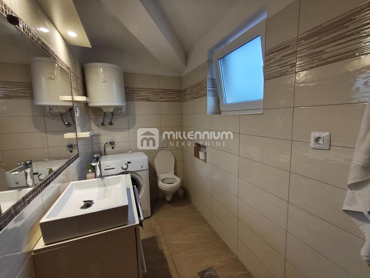 Casa Donja Vežica, Rijeka, 267m2