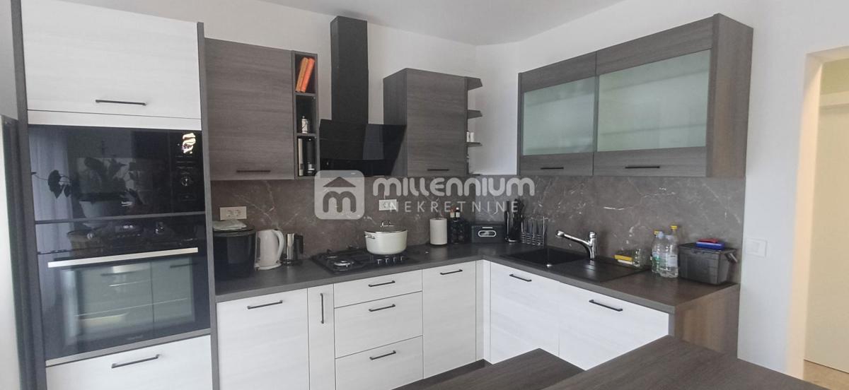 Appartamento Rubeši, Kastav, 110,89m2