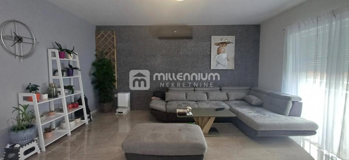 Appartamento Rubeši, Kastav, 110,89m2