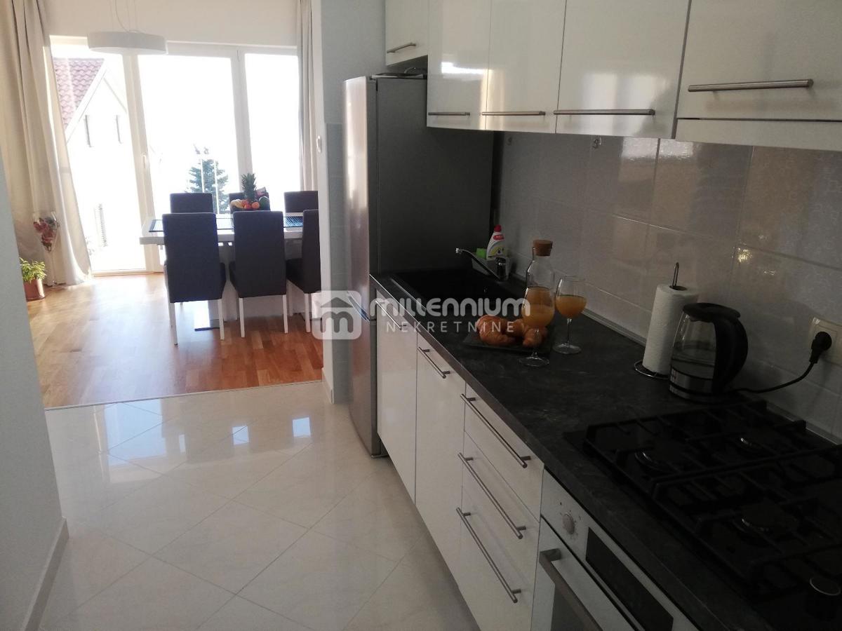 Appartamento Novi Vinodolski, 59,27m2