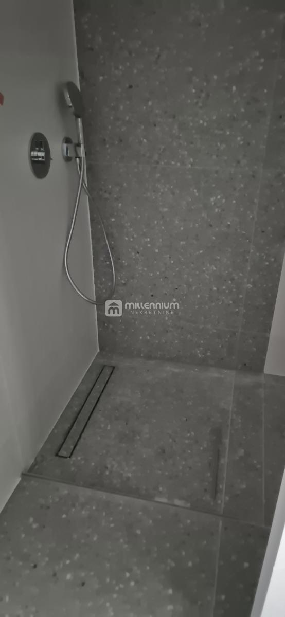 Appartamento Bivio, Rijeka, 93,47m2