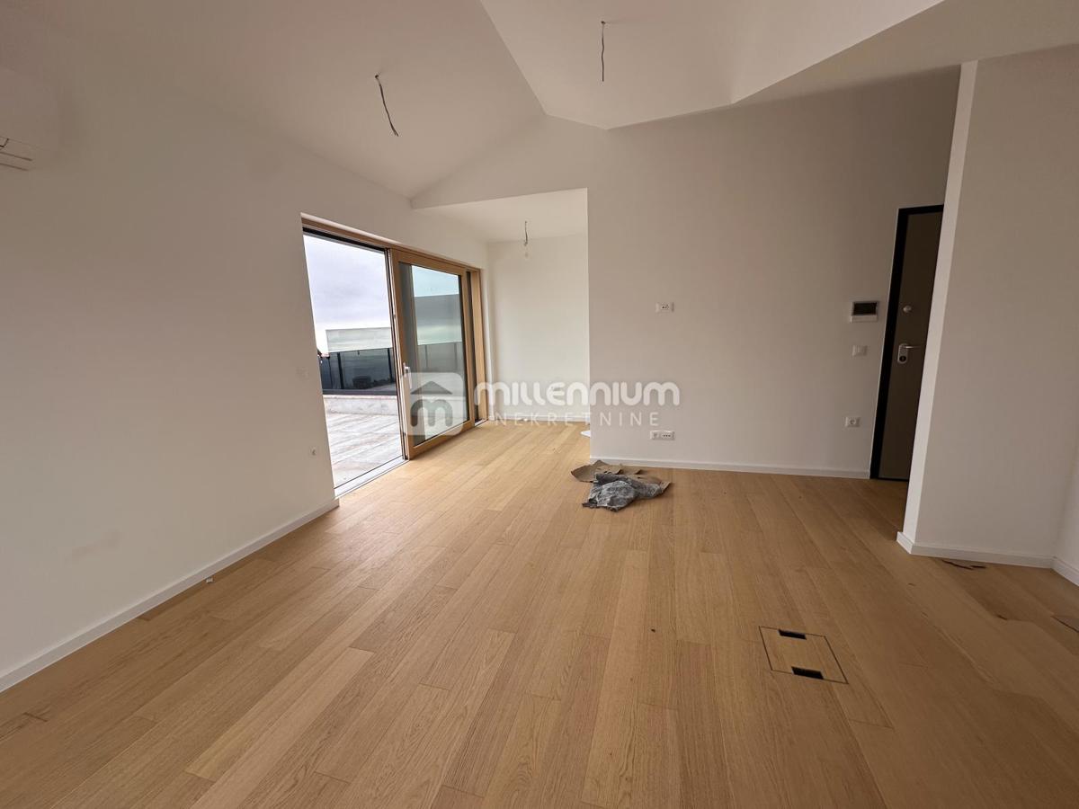 Appartamento Zamet, Rijeka, 74,36m2
