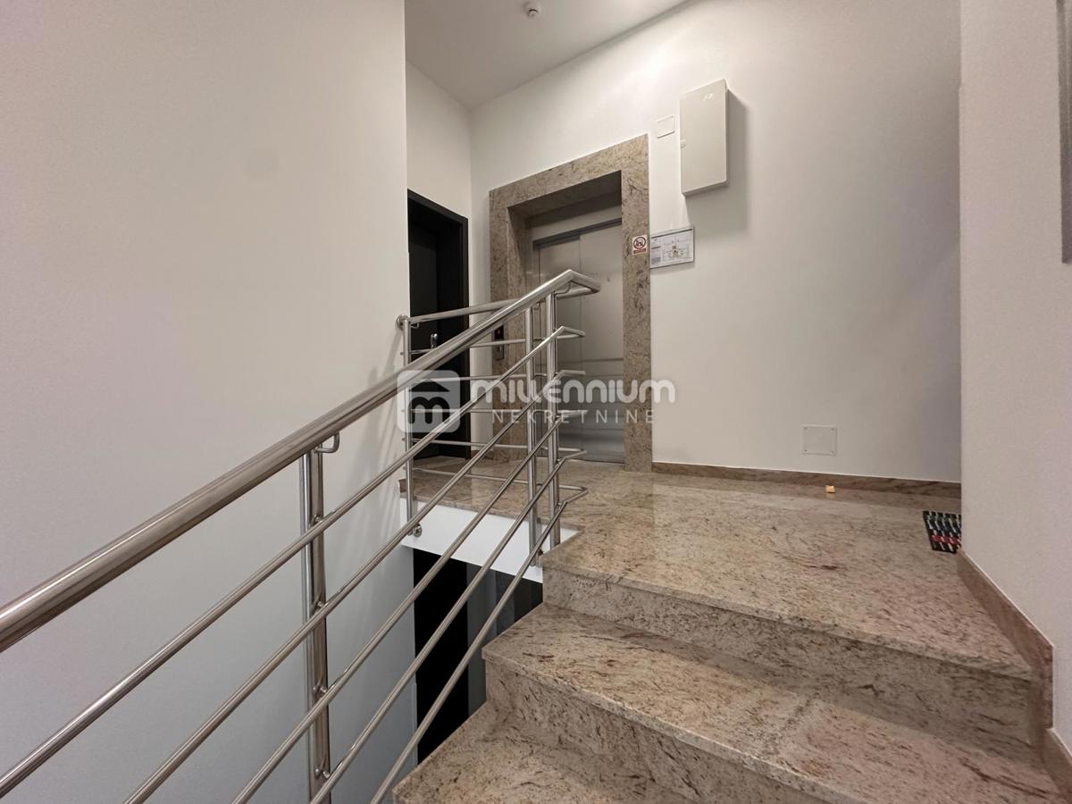 Appartamento Zamet, Rijeka, 74,36m2