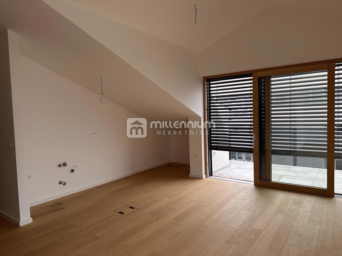 Appartamento Zamet, Rijeka, 74,36m2