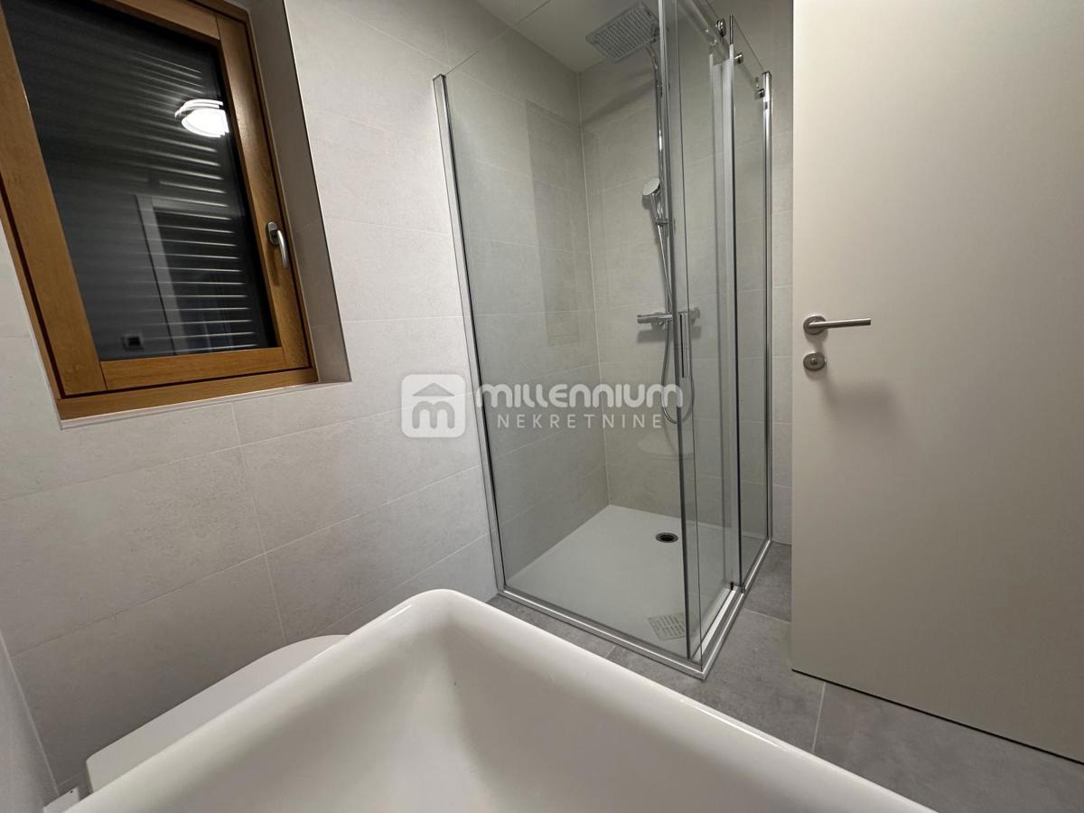 Appartamento Zamet, Rijeka, 74,36m2