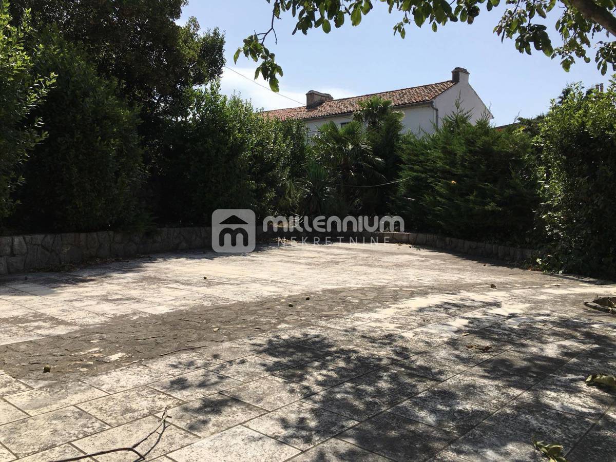 Locale commerciale Crikvenica, 118m2