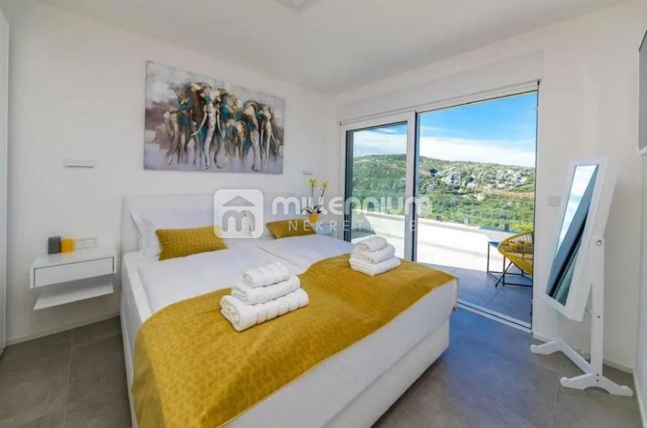 Casa Crikvenica, 348m2