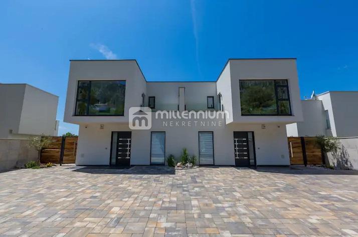 Casa Crikvenica, 348m2