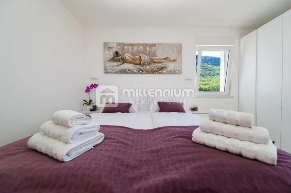 Casa Crikvenica, 348m2