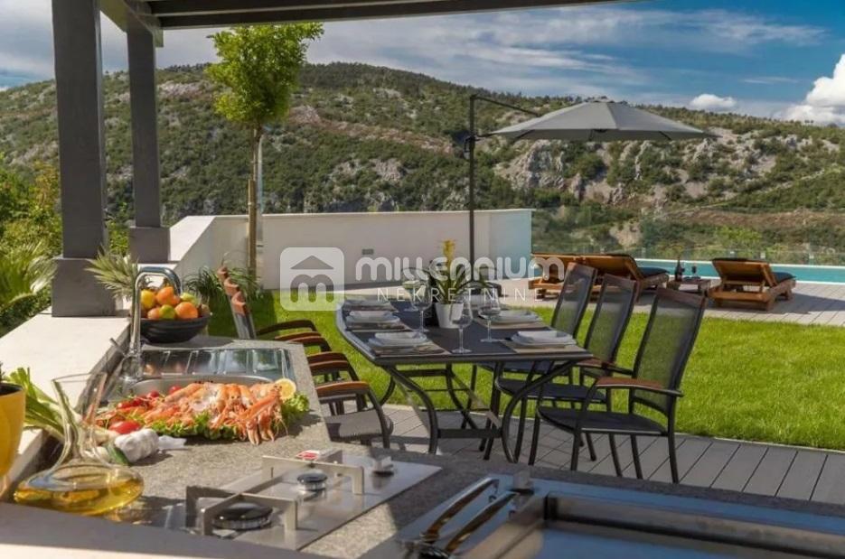 Casa Crikvenica, 348m2