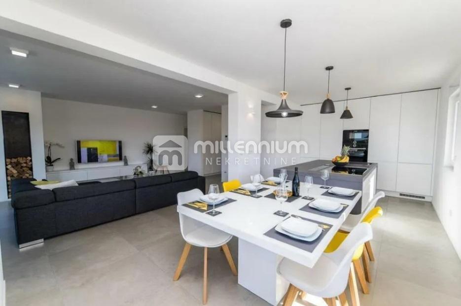 Casa Crikvenica, 348m2