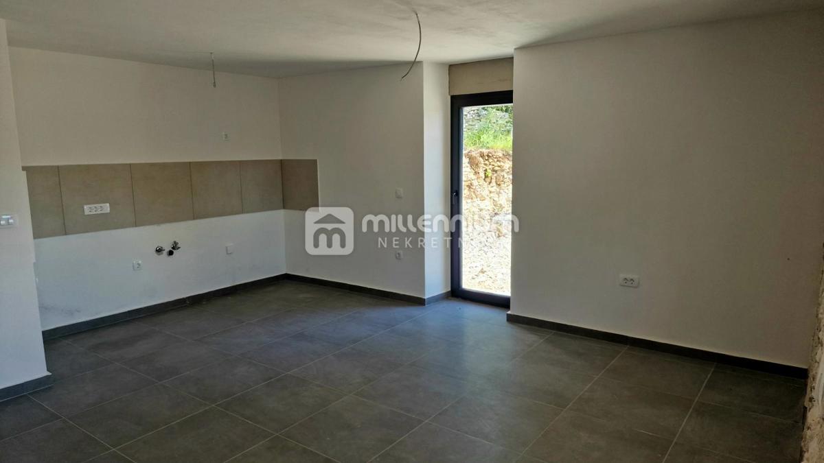 Casa Trget, Raša, 86m2