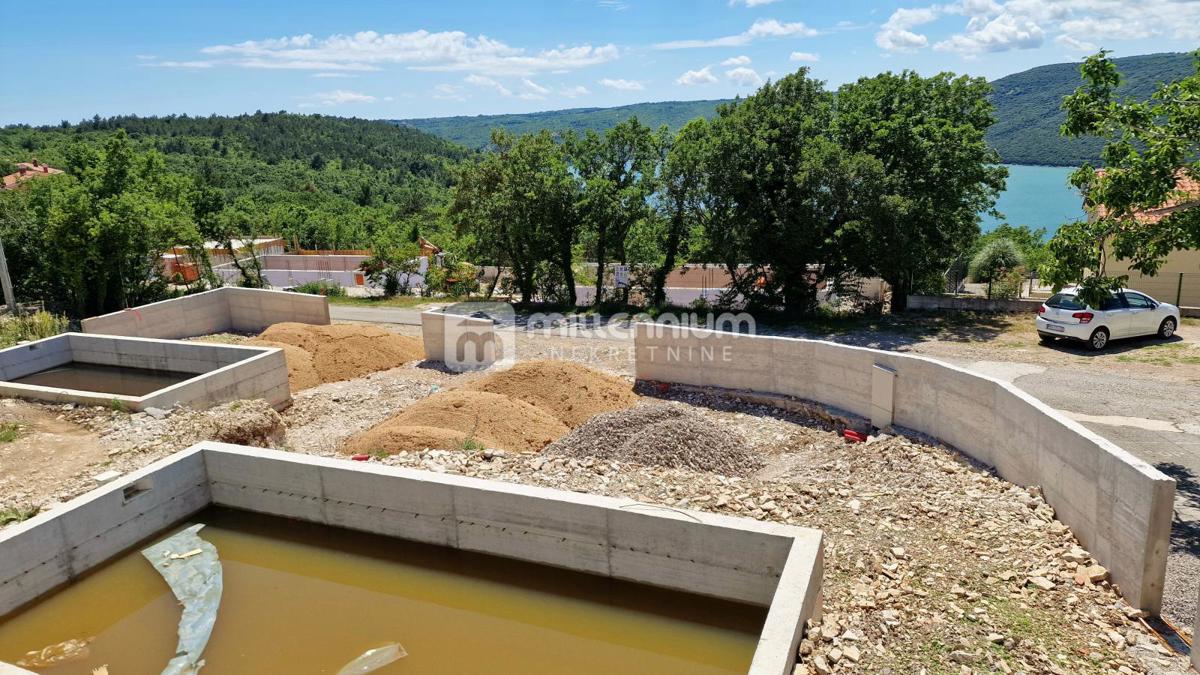 Casa Trget, Raša, 86m2