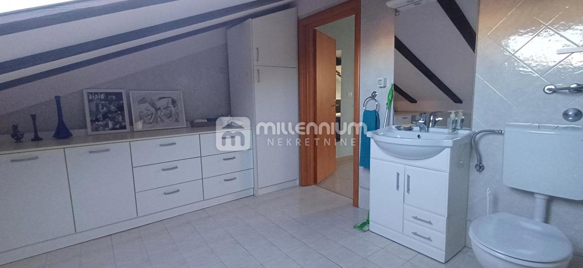 Appartamento Marinići, Viškovo, 178,66m2