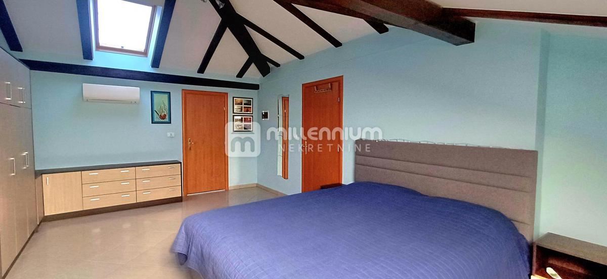 Appartamento Marinići, Viškovo, 178,66m2
