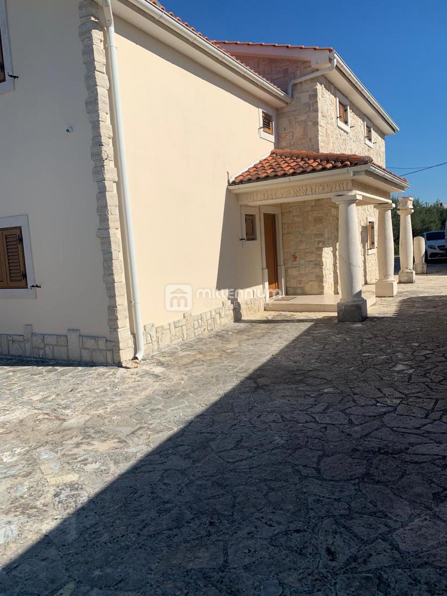 Casa Čižići, Dobrinj, 160m2