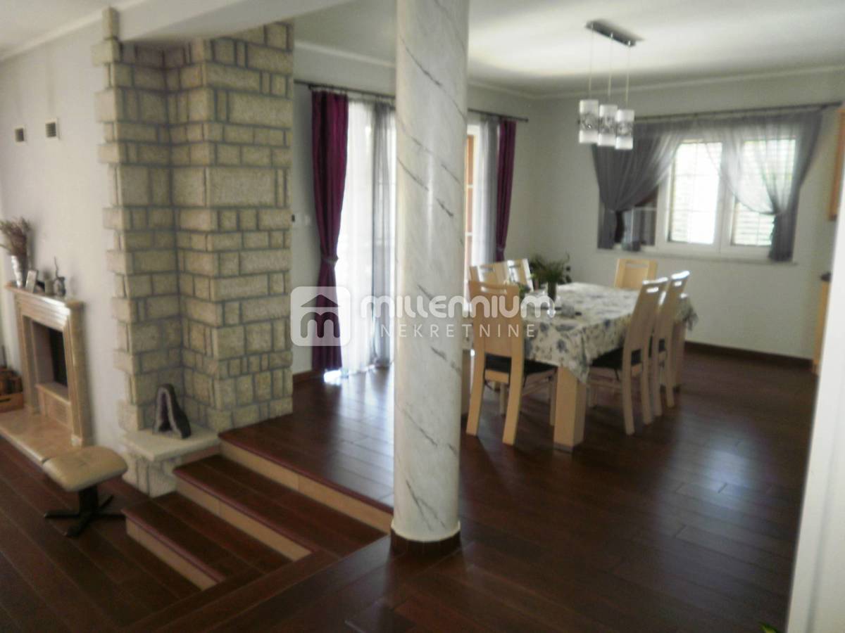 Casa Dražice, Jelenje, 400m2