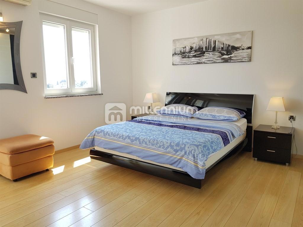 Appartamento Ičići, Opatija - Okolica, 132,95m2