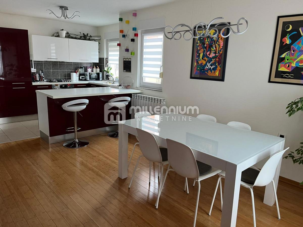 Appartamento Marčelji, Viškovo, 150,98m2