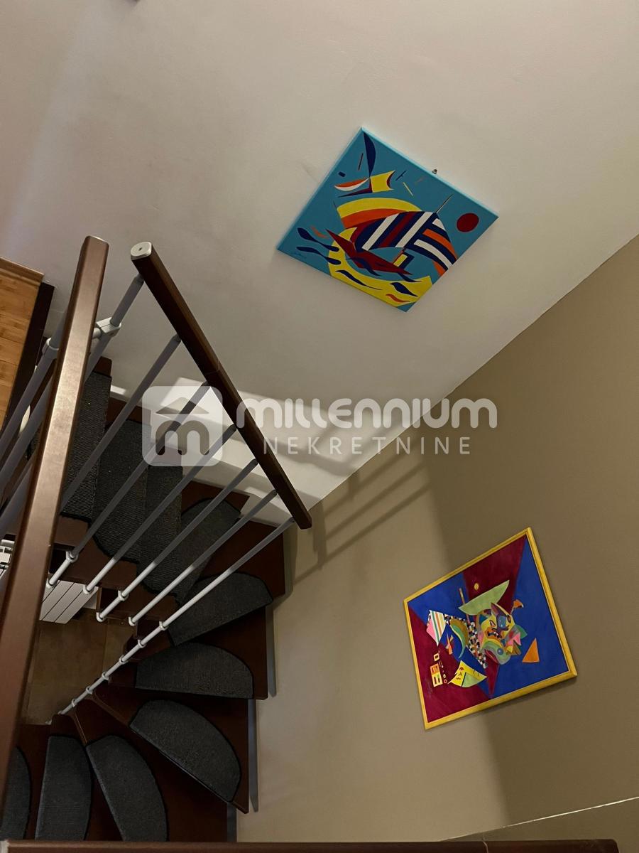 Appartamento Marčelji, Viškovo, 150,98m2