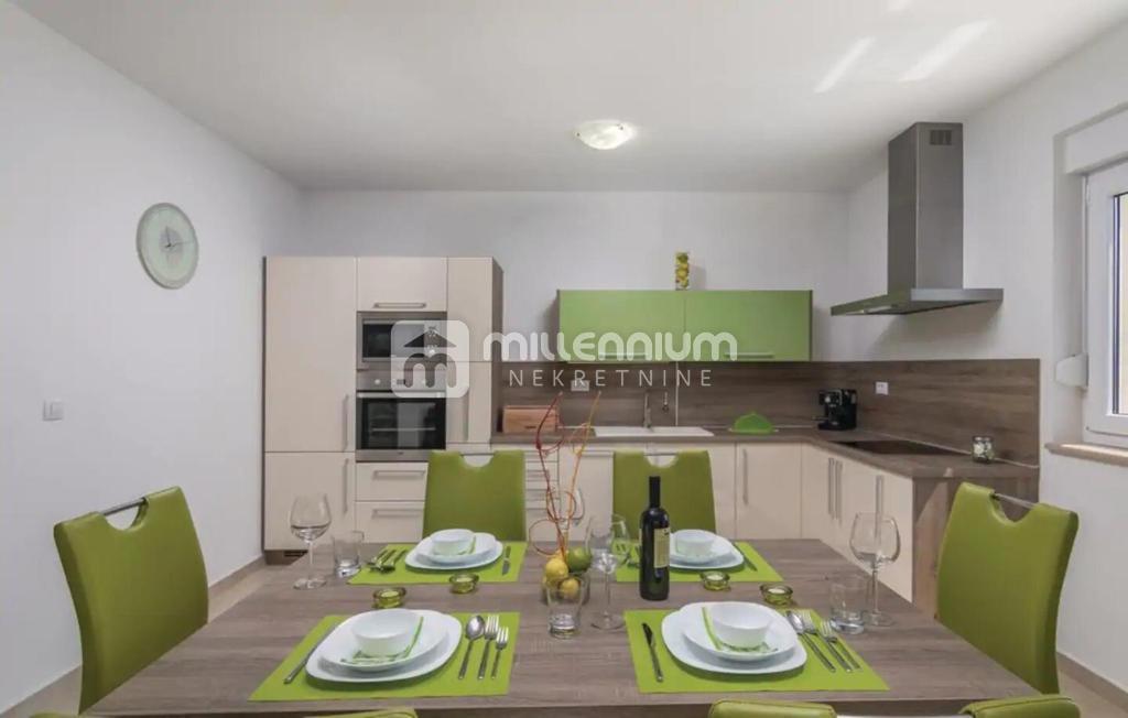 Casa Pomer, Medulin, 180m2