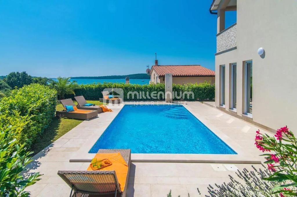 Casa Pomer, Medulin, 180m2
