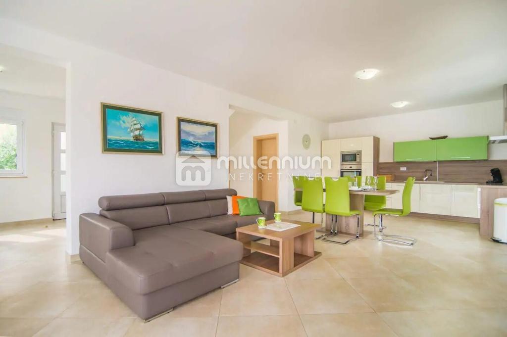 Casa Pomer, Medulin, 180m2