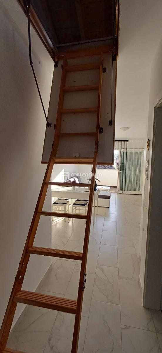 Appartamento Povile, Novi Vinodolski, 92,41m2