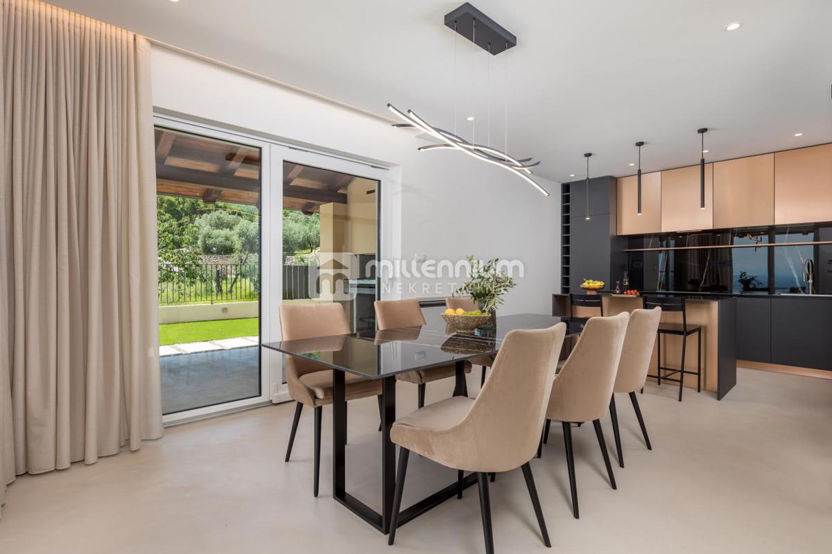 Casa Mošćenička Draga, 180m2
