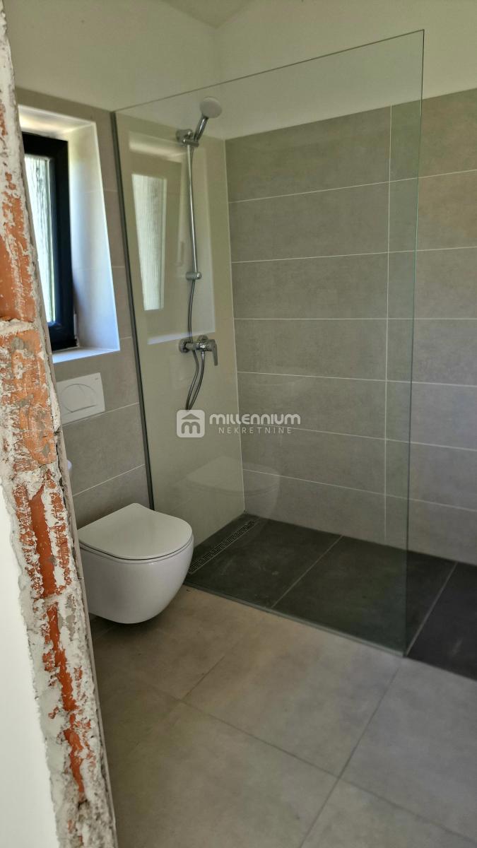 Casa Trget, Raša, 86m2