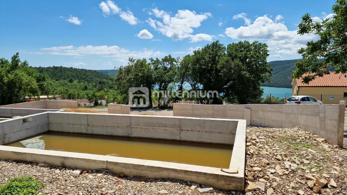 Casa Trget, Raša, 86m2