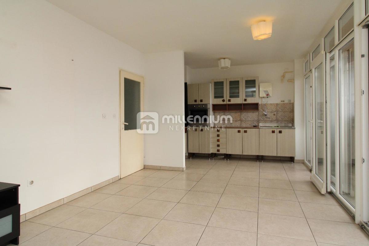 Appartamento Krnjevo, Rijeka, 73,58m2