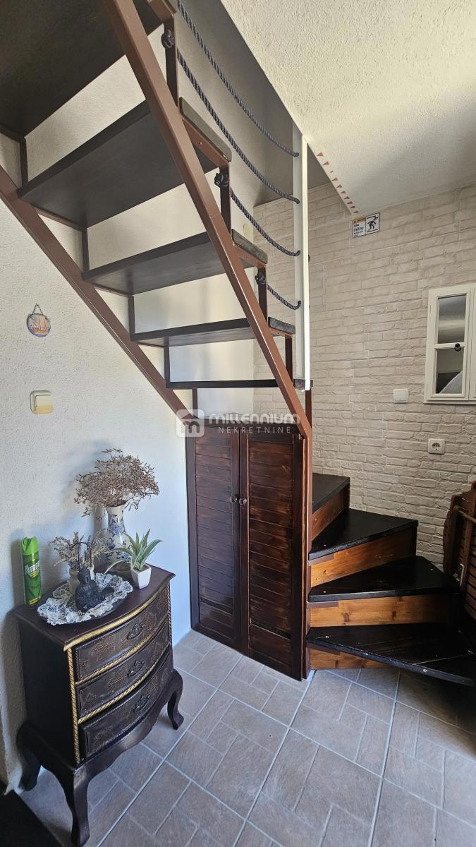 Casa Klenovica, Novi Vinodolski, 77,60m2