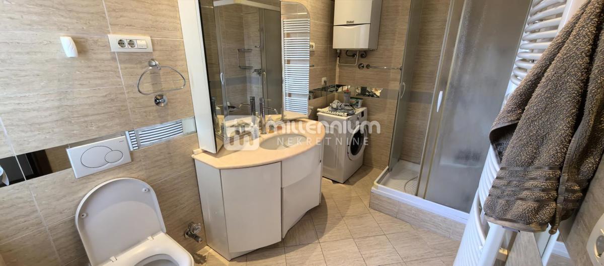 Appartamento Sušak, Rijeka, 75m2