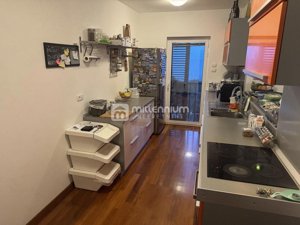 Appartamento Kostrena, 71,58m2