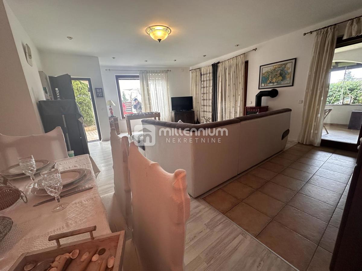 Appartamento Kremenići, Malinska-Dubašnica, 71,40m2