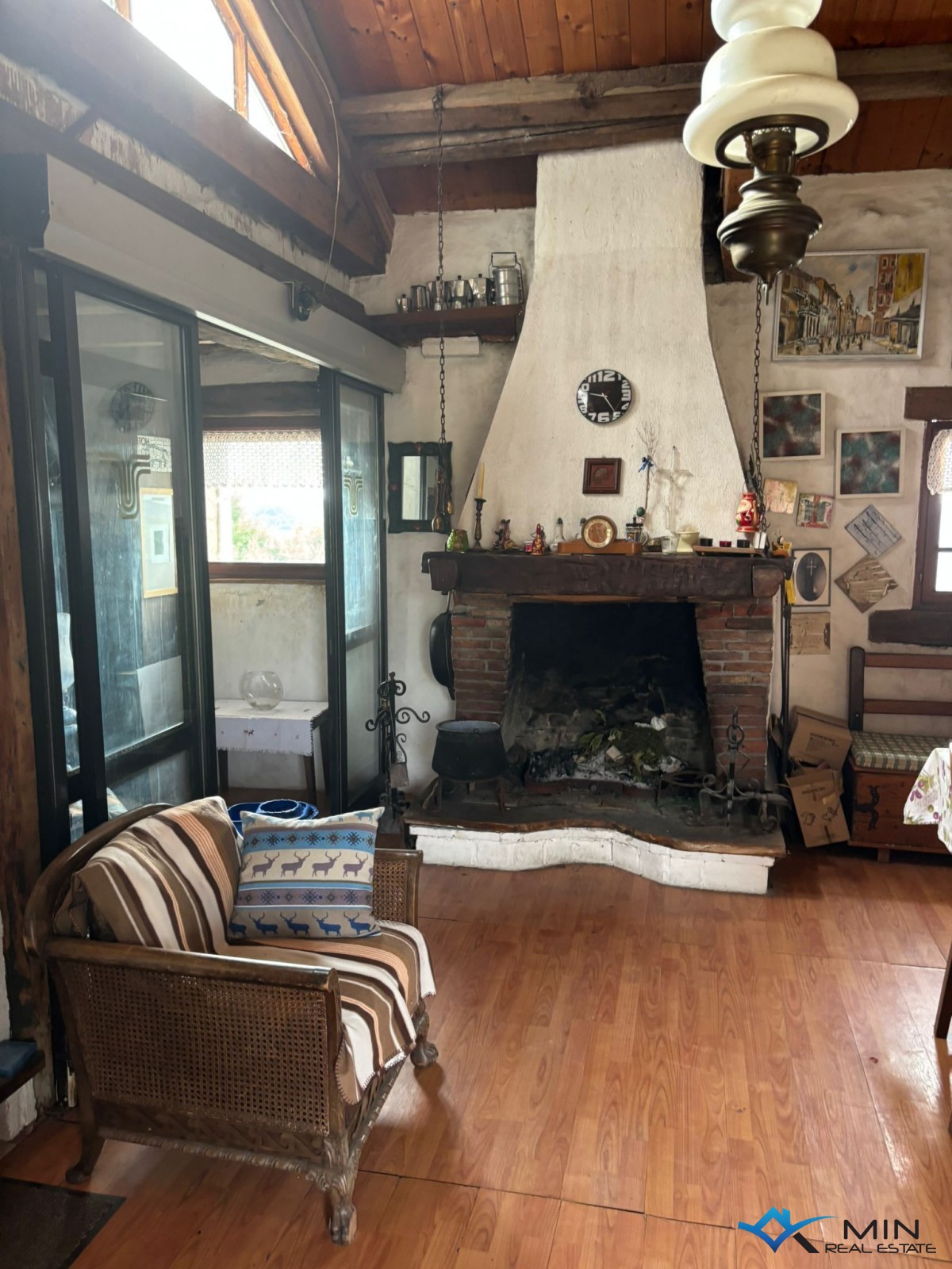 Casa in pietra vicino a Buie
