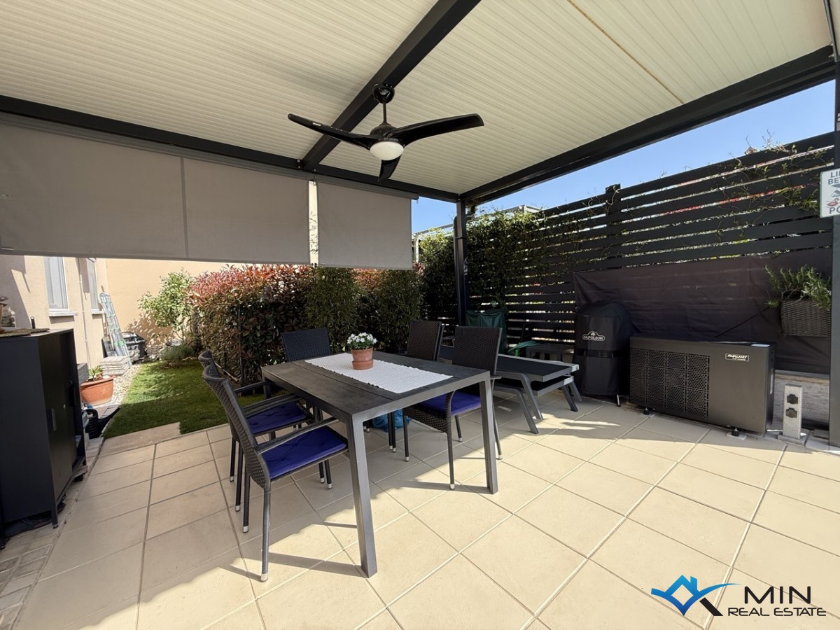 Appartamento con piscina riscaldata a Novigrad