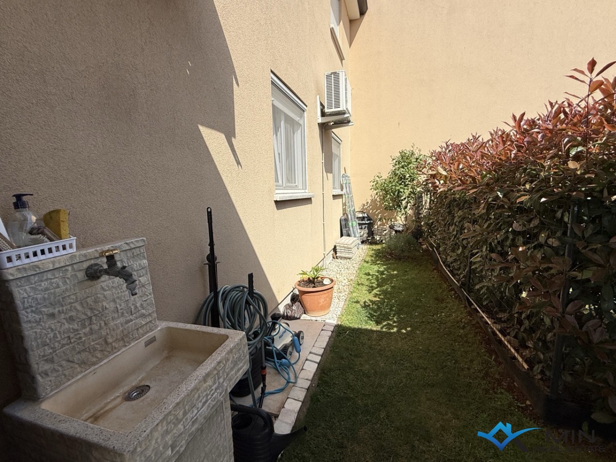 Appartamento con piscina riscaldata a Novigrad