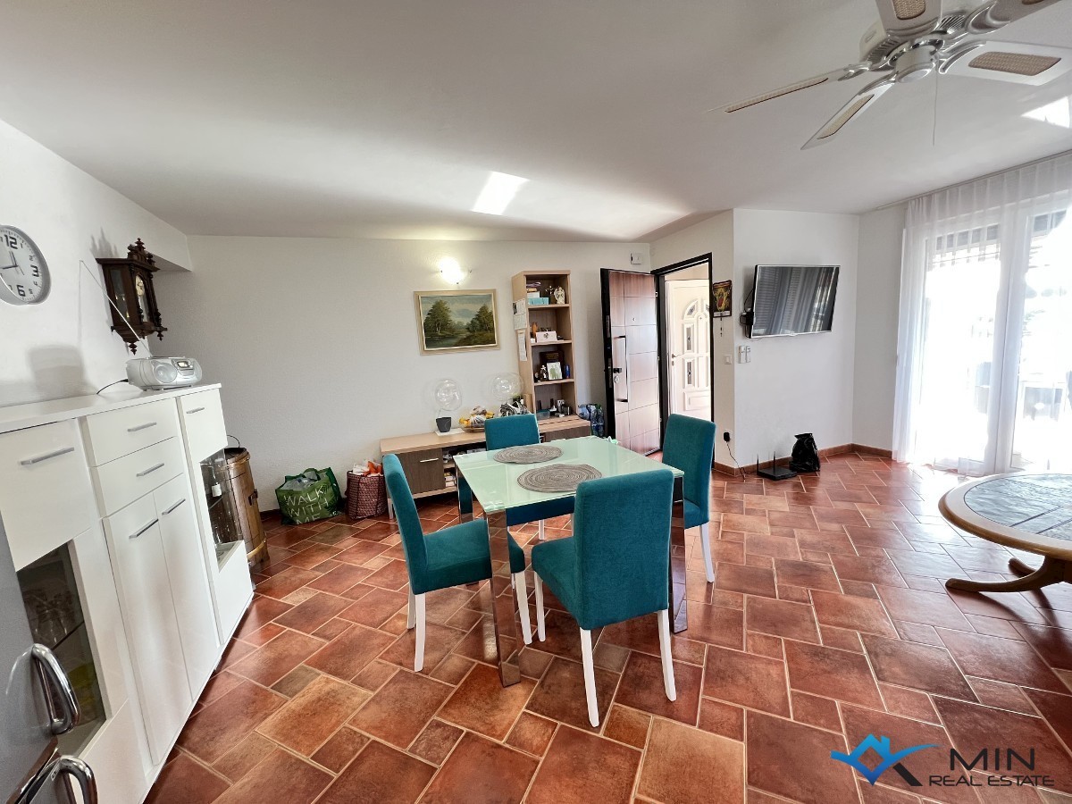 Casa con 4 appartamenti a Cittanova