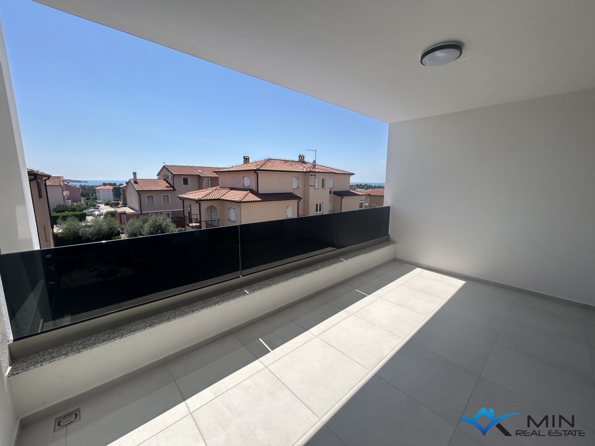 Appartamento al 1° piano con vista mare a Cittanova (S4)