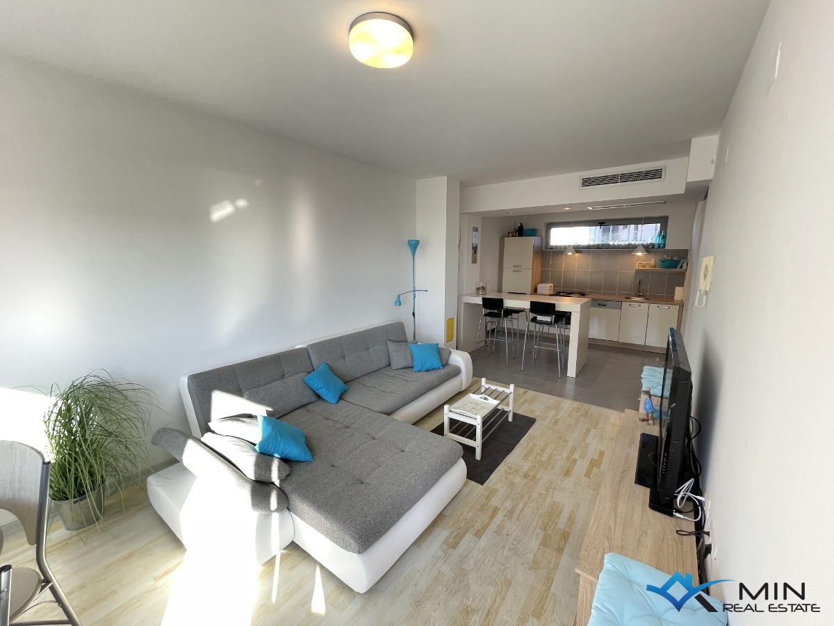 Appartamento con vista mare e porto turistico a Cittanova