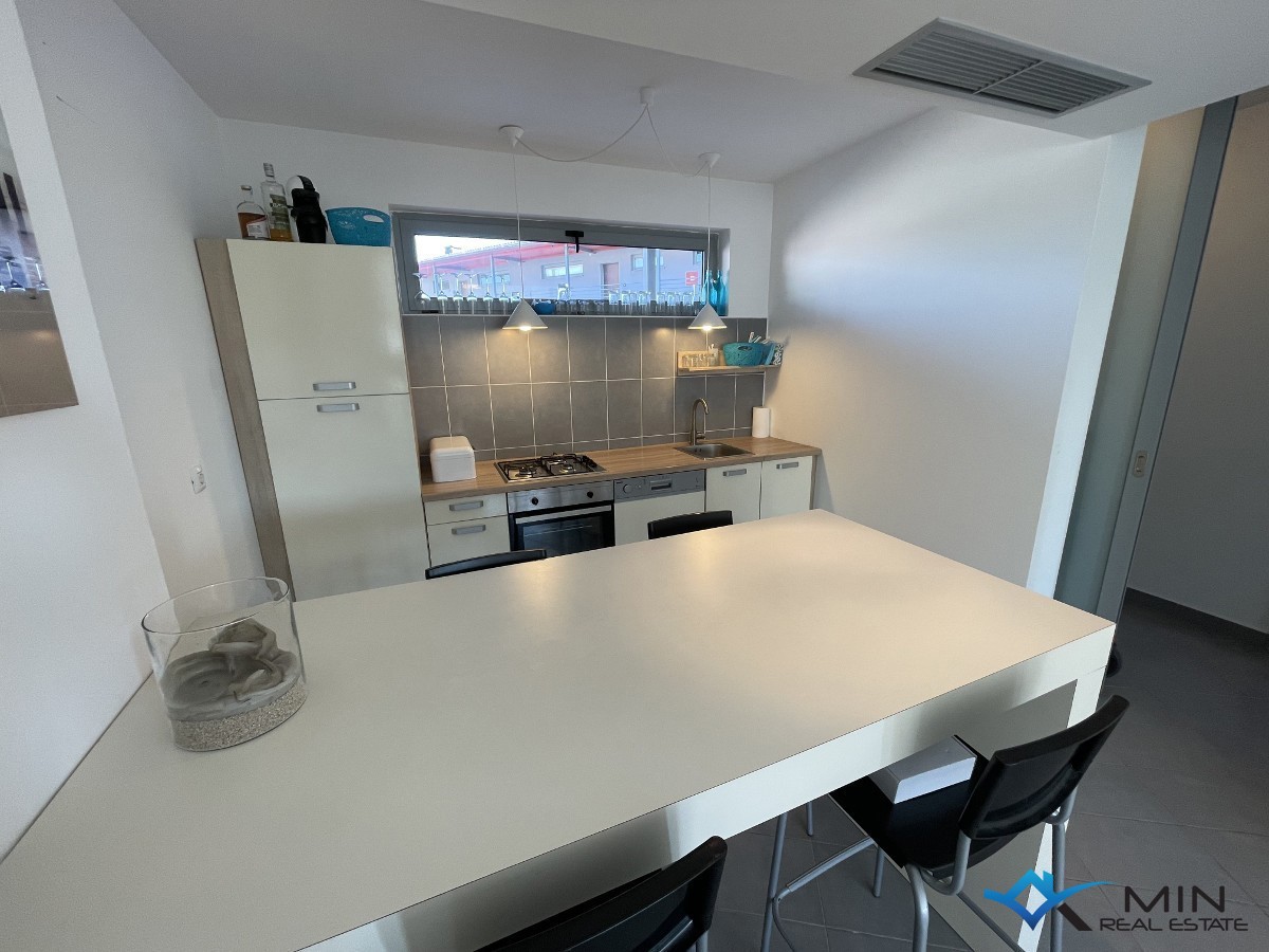 Appartamento con vista mare e porto turistico a Cittanova