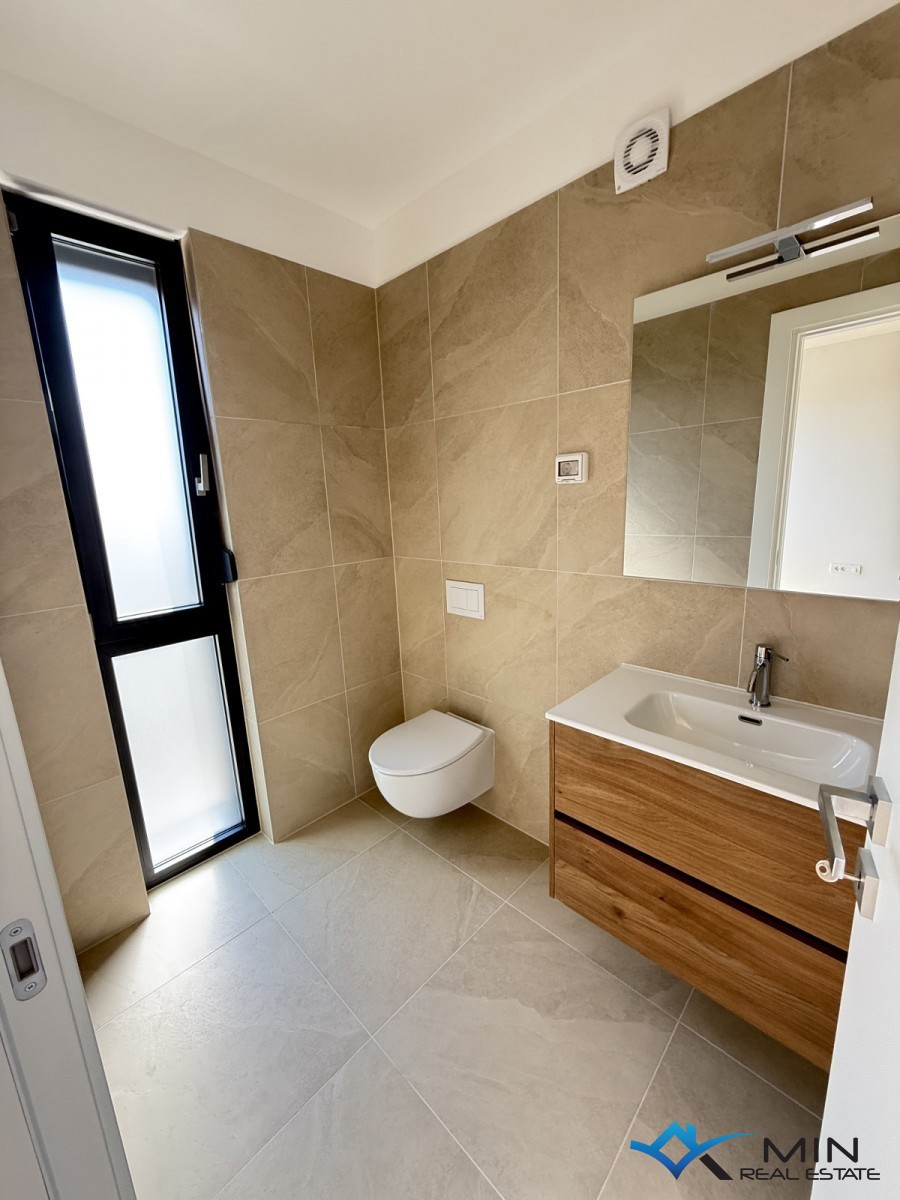 Lussuoso appartamento con vista sul mare - Cittanova ( bD1 )